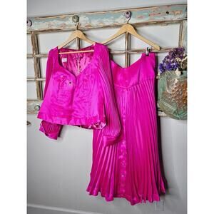Gabriella Arango Miami Designer Two Piece Hot Pink Ladies Formal set size 3X